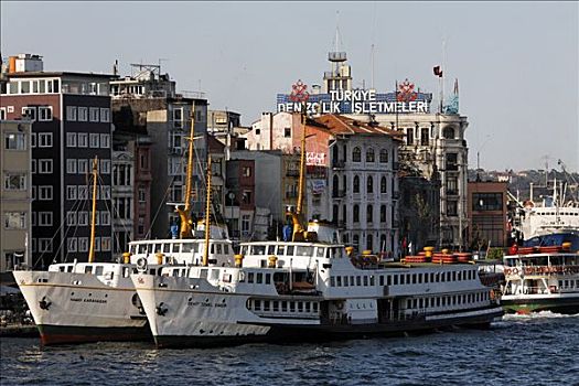 老,渡轮,码头,博斯普鲁斯海峡,岸边,伊斯坦布尔,土耳其