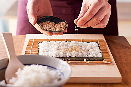 寿司卷,稻米,芝麻