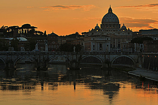 台伯河,桥,圣彼得大教堂,罗马,意大利