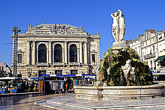 法国,朗格多克-鲁西永大区,蒙彼利埃,喷泉,歌剧院