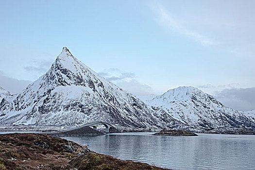 积雪,山,寒冷,湖,罗浮敦群岛,挪威