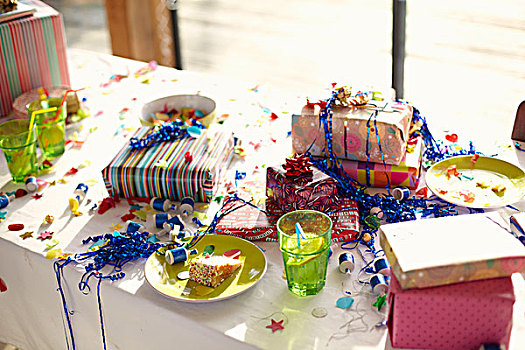桌子,生日派对,彩带