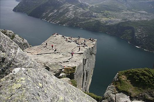 石头,高处,吕瑟峡湾,挪威,斯堪的纳维亚,欧洲