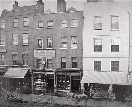 闹市街,伦敦,1875年