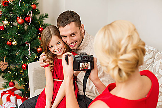 家庭,圣诞节,圣诞,高兴,人,概念,母亲,照相,微笑,父亲,女儿
