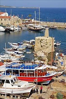 船,凯里尼亚,塞浦路斯北部