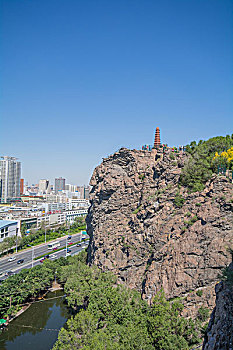 河滩路红山公园