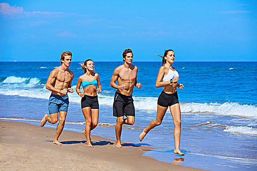 群体,年轻人,跑,海滩,暑假