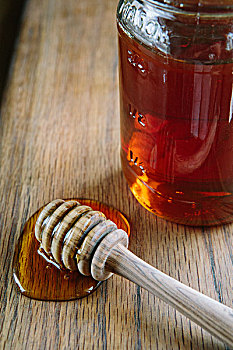 蜂蜜,舀子,木桌
