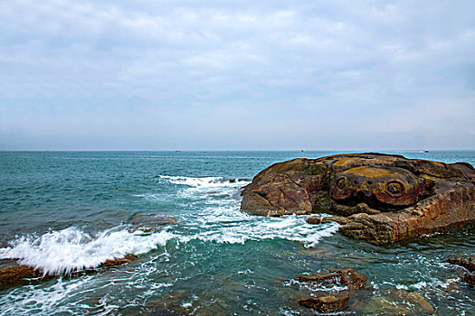 福建惠安崇武古镇海边海龟石