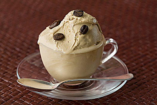 摩卡冰淇淋,咖啡豆