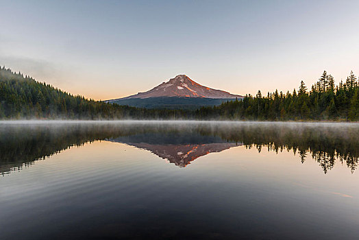 日出,反射,火山,山,湖,延龄草,俄勒冈,美国,北美