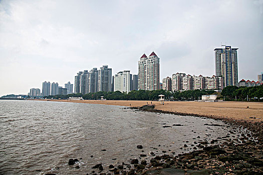 广东省珠海市情侣中路凌角咀海鲜码头海边