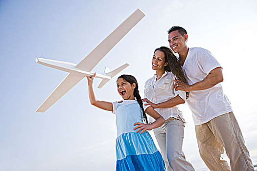 西班牙裔,家庭,女孩,有趣,玩具飞机