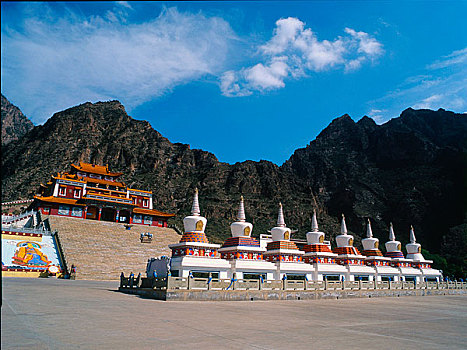 内蒙古阿拉善南寺