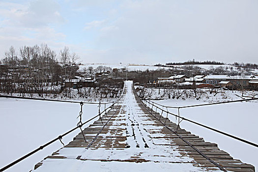 东北吉林省敦化市两江镇农村雪景