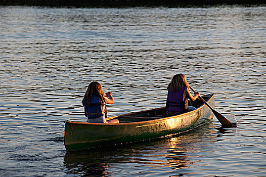 两个人,独木舟,湖,木,安大略省,加拿大