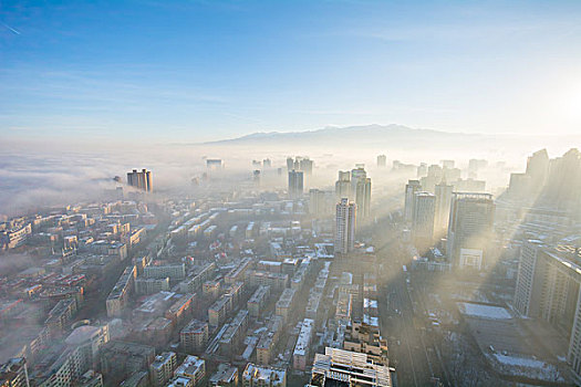 乌鲁木齐平流雾城市风光