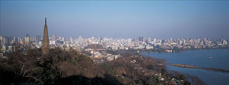 冬日宝石山