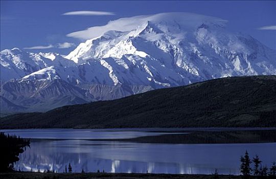旺湖,正面,麦金利山,德纳里峰国家公园,阿拉斯加,美国