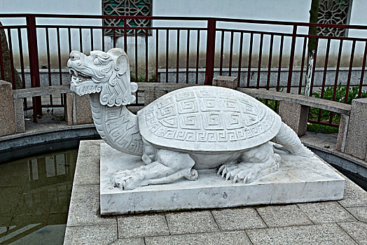 江苏省昆山市鼋龟雕像建筑景观