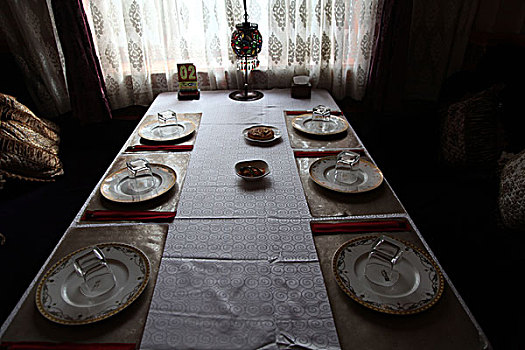 维吾尔族餐厅