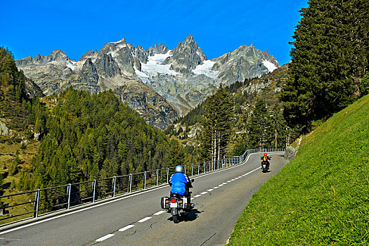 摩托车,山路,阿尔卑斯山,伯恩,瑞士,欧洲