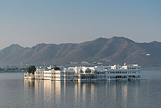 湖上皇宫,酒店,湖,皮丘拉,乌代浦尔,拉贾斯坦邦,印度,亚洲