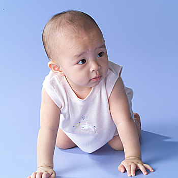 嬰兒