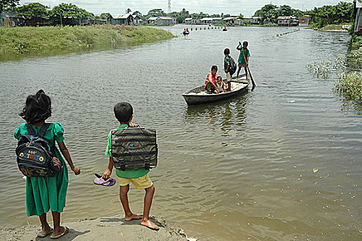 乡村,孩子,道路,背影,家,达卡,孟加拉,七月,2005年
