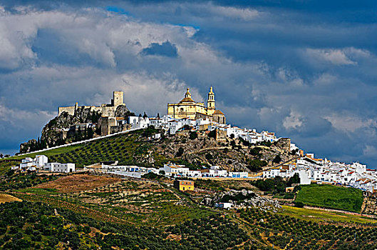 白色,城镇,普韦布洛,教堂,摩尔风格,城堡,遗址,奥维拉,卡迪兹,安达卢西亚,西班牙,欧洲