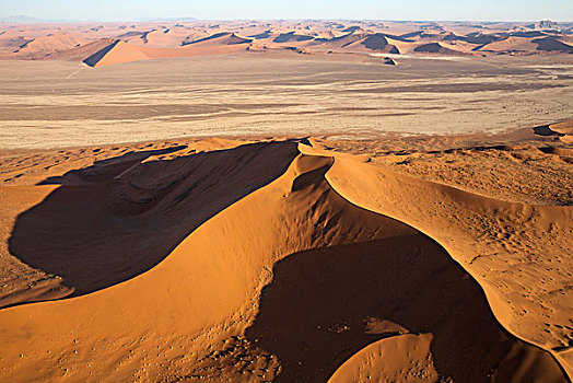 沙丘,纳米布沙漠,晚上,航拍,纳米比诺克陆夫国家公园,纳米比亚,非洲