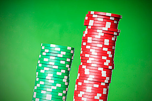 一堆,红色,绿色,赌场,筹码,绿色背景