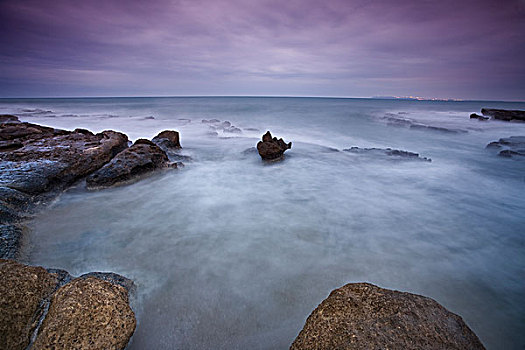 时光流逝,波浪,岩石,海滩