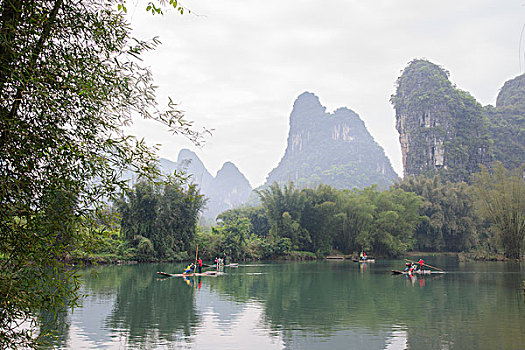 阳朔遇龙河畔风景