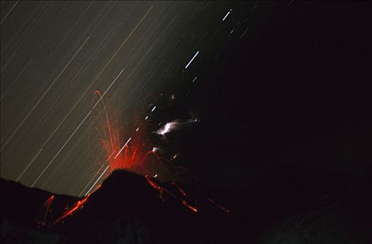 山,定时暴光,火山岩,爆炸,痕迹,闪电,螺旋,灰尘,喷发,东加里罗国家公园,新西兰