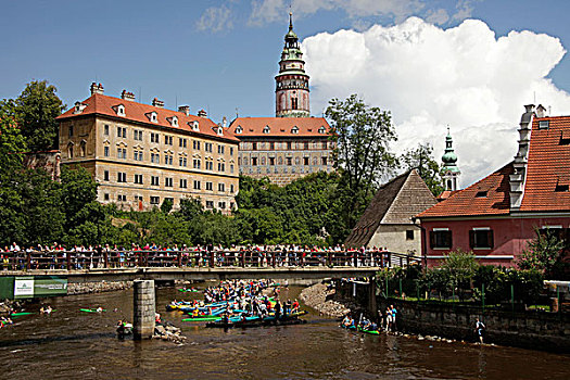 独木舟,伏尔塔瓦河,河,正面,城堡,捷克共和国,欧洲