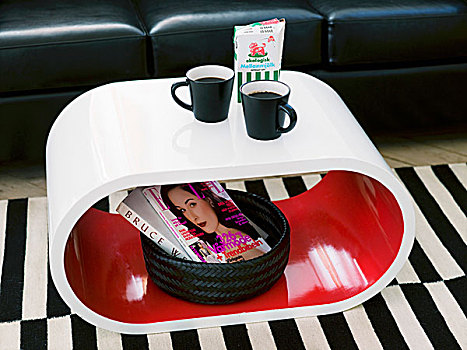 咖啡时间,边桌,椭圆,形状,杂志,固定器具