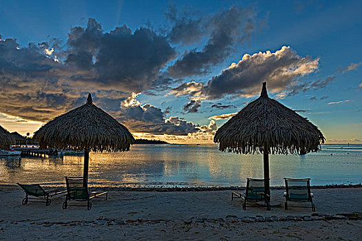 伞,沙滩椅,海滩,晚间,气氛,茉莉亚岛,法属玻利尼西亚,大洋洲