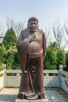 姜子牙塑像,拍摄于山东省滨州市惠民县孙子兵法城