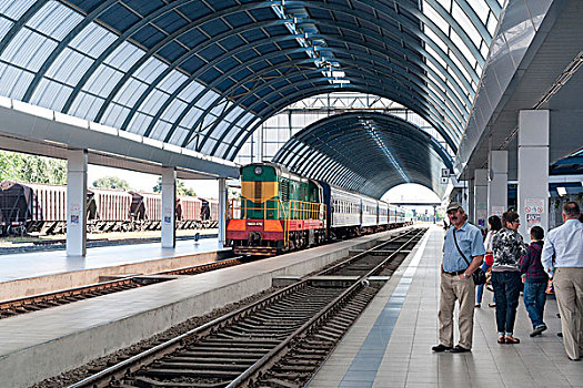 月台,火车站,摩尔多瓦,东欧