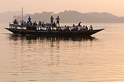 渡轮,雅鲁藏布江,河,阿萨姆邦,印度,亚洲