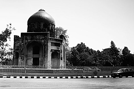 纪念建筑,路边,德里,印度