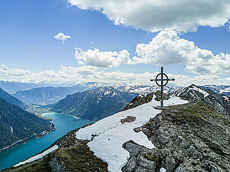 风景,阿亨湖地区,顶峰,十字架,春天,航拍,阿尔卑斯山,全景,提洛尔,奥地利,欧洲
