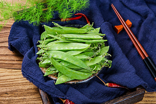 新鲜时令蔬菜荷兰豆豌豆