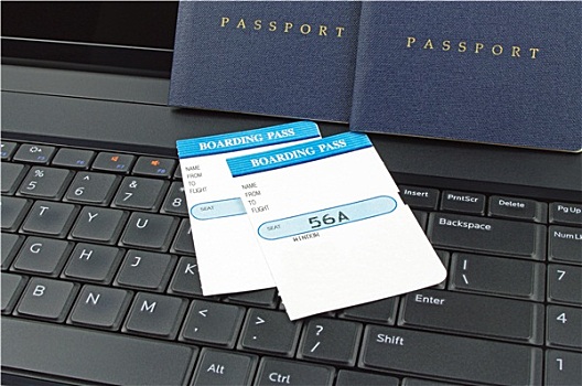 护照,登机证,电脑