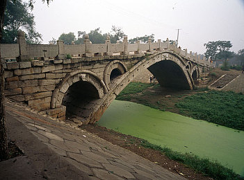 弘济桥图片