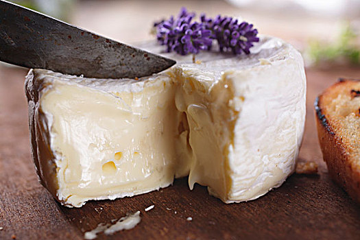卡门贝软质乳酪,切片
