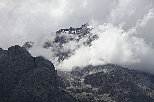 玉龙雪山