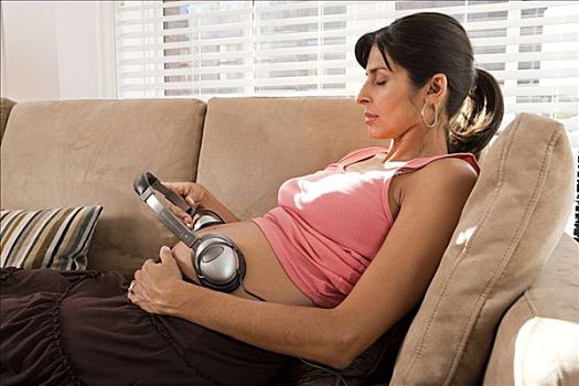孕妇,休息,耳机,腹部